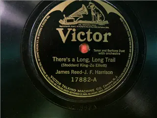 small_victor 17882 a.webp